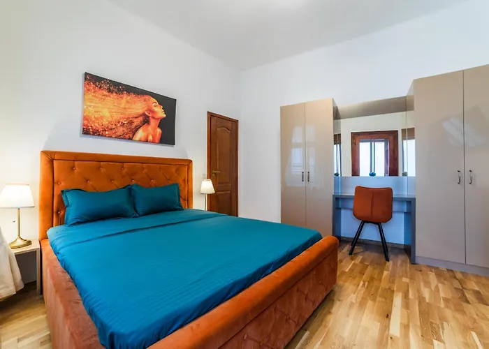 Old Lux 2 Apartment Brasov